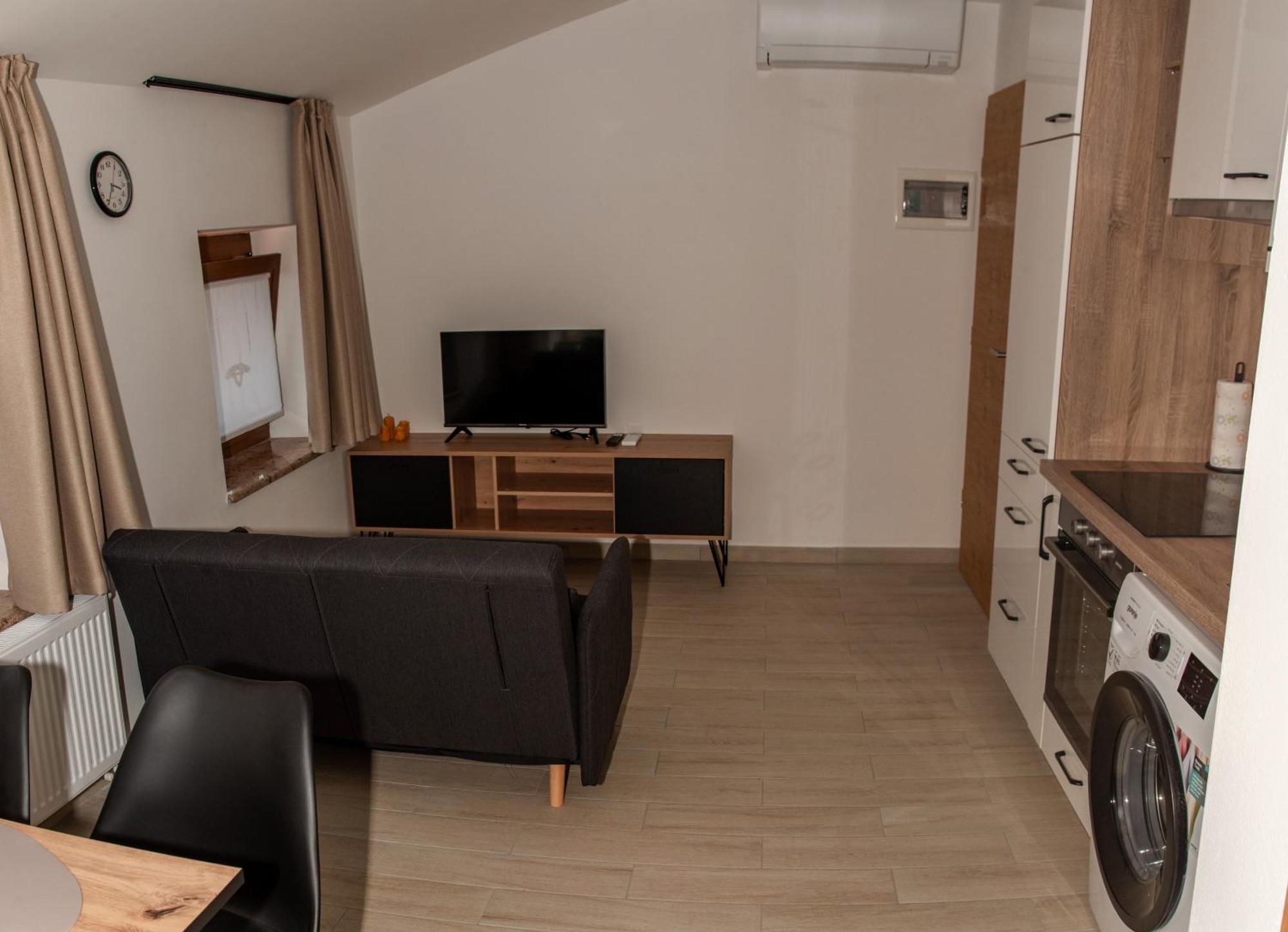 Apartmaji Tinta Kanal Екстериор снимка